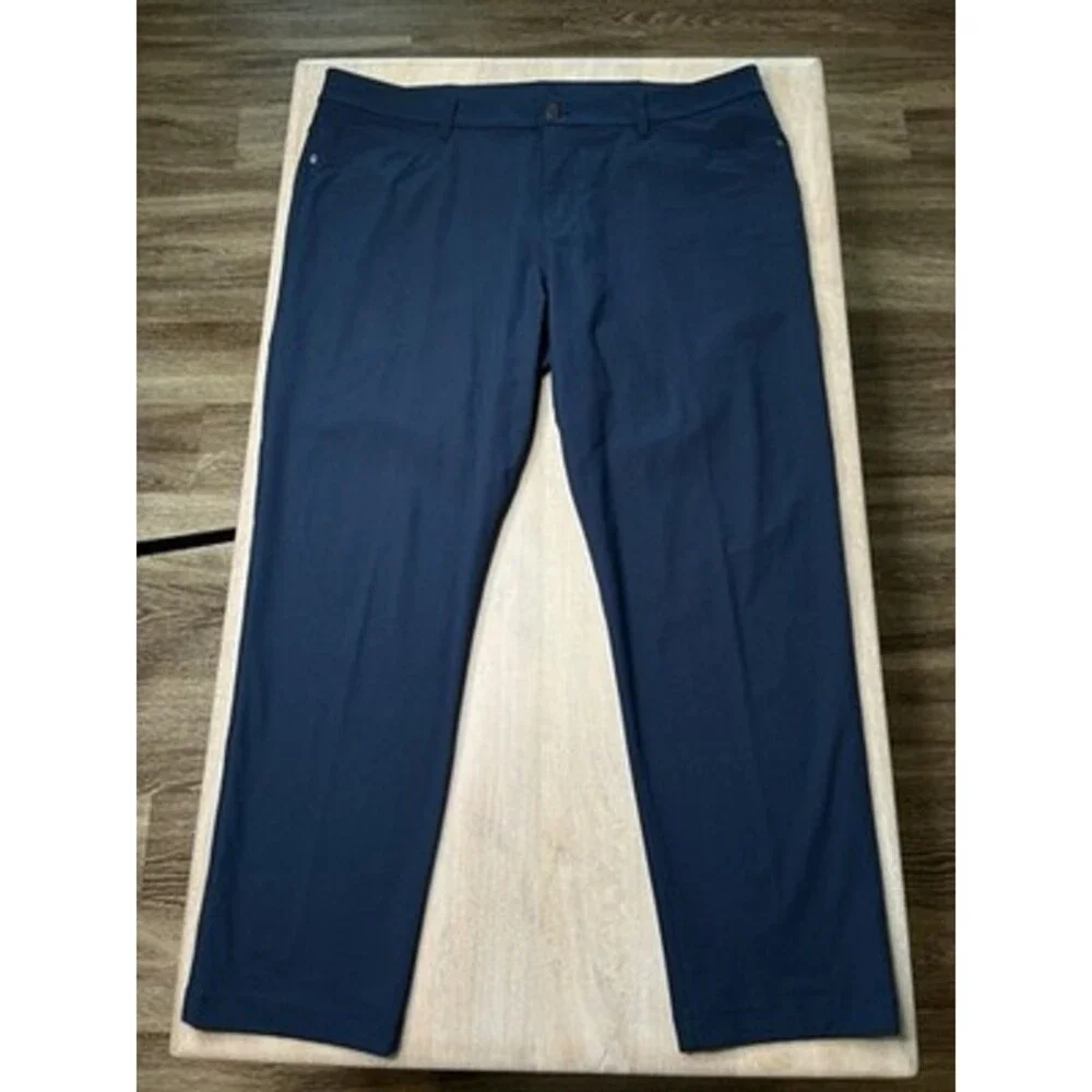Lululemon ABC Classic-Fit Pant 32